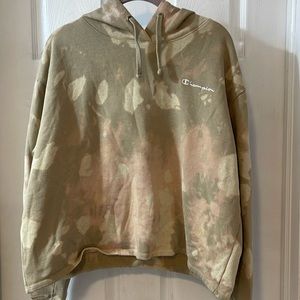 Women’s Champion cream camo cropped hoodie
